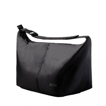 Bolsa térmica hecha de plástico oceánico con abrebotellas 52 g/m2