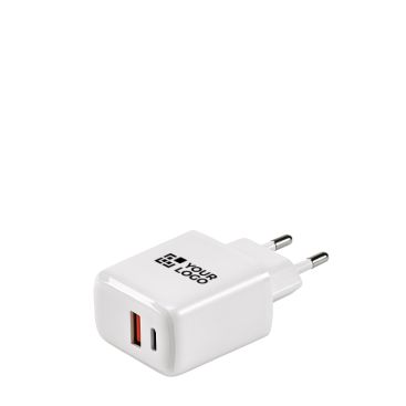 Cargador de pared de plástico reciclado con entradas USB-A y USB-C 20W