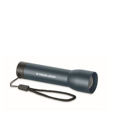 Linterna recargable de aluminio con zoom y modos de luz