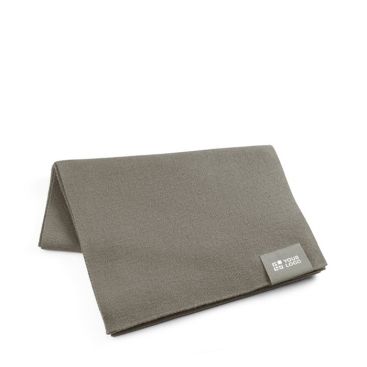 Fular de poliéster reciclado de RPET con parche personalizable vista principal