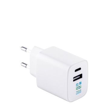 Adaptador de corriente de plástico reciclado con dos puertos USB