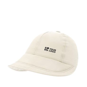 Gorra de 6 paneles de poliéster con una extensa visera
