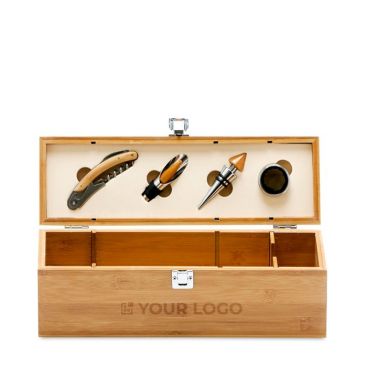 Set de vino presentado en elegante caja de bambú y metal