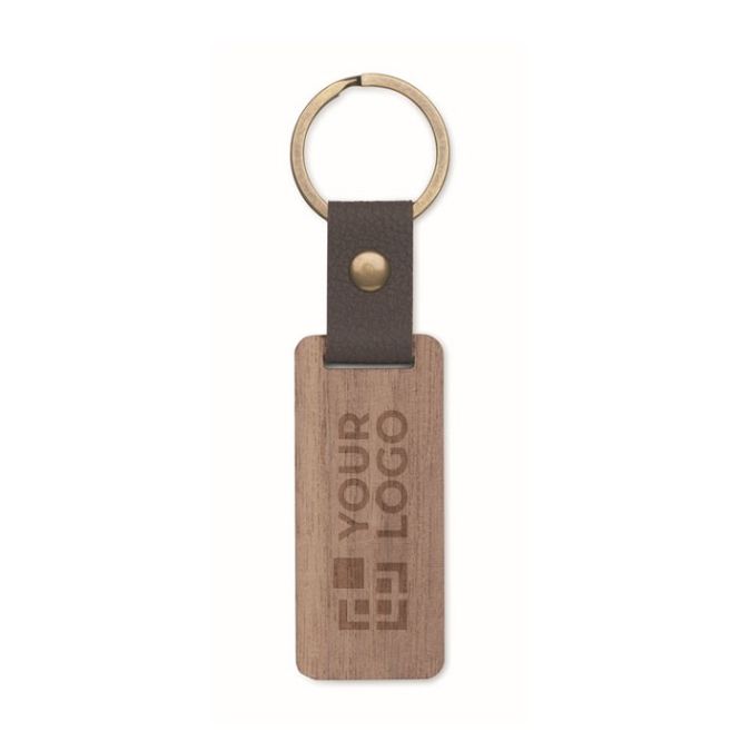 Llavero rectangular de madera con detalle de cuero sintético