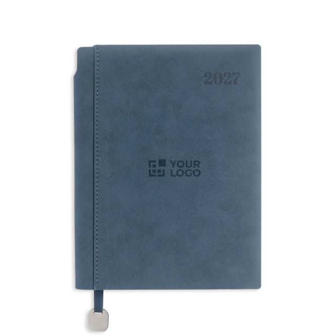 Agenda diaria con tapa tacto gamuza y placa metálica A5