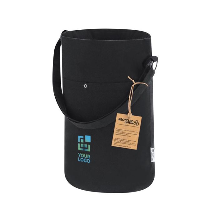 Bandolera en forma cilíndrica de canvas reciclado con gran capacidad