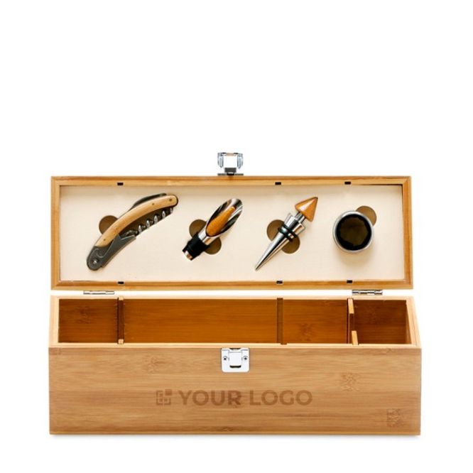 Set de vino presentado en elegante caja de bambú y metal